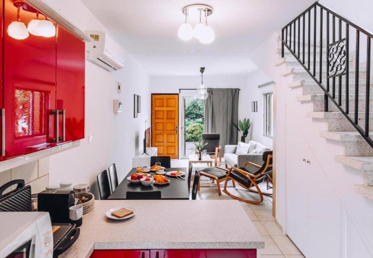 H&O Royal Townhouse In Center Paphos Apartment Ngoại thất bức ảnh